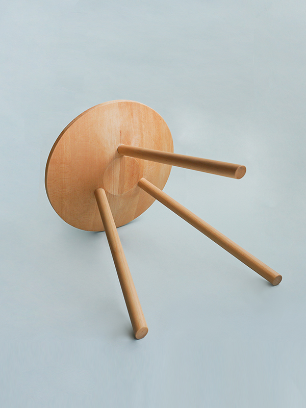 3 Legs Stool (Ghế đôn 3 chân)