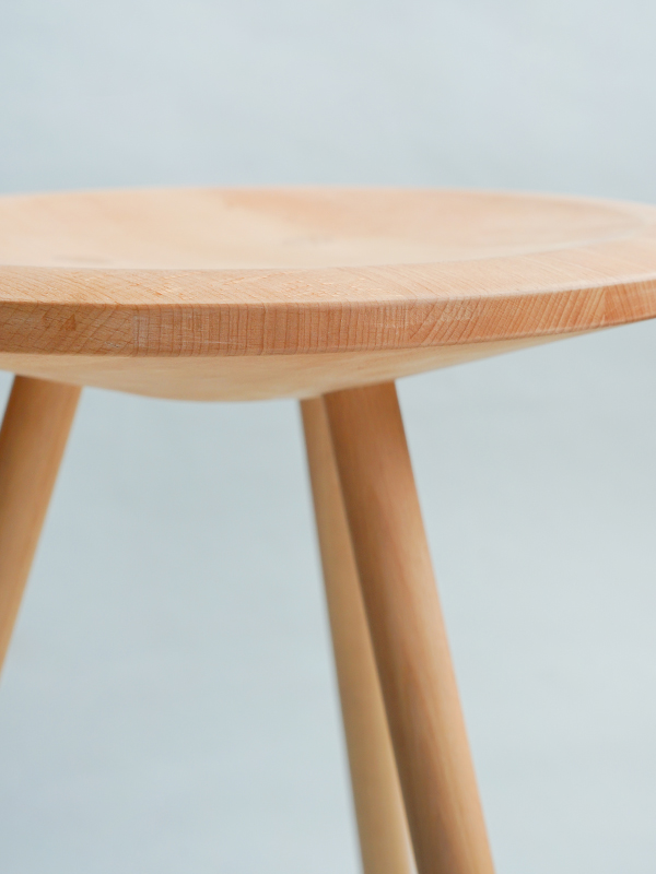 3 Legs Stool (Ghế đôn 3 chân)