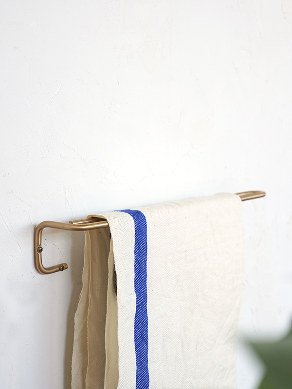 ren MÓC ĐỒNG TREO KHĂN CANTILEVER 370