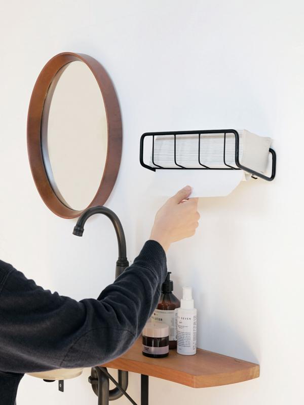 ren KHAY SẮT TREO ĐỰNG GIẤY RÚT