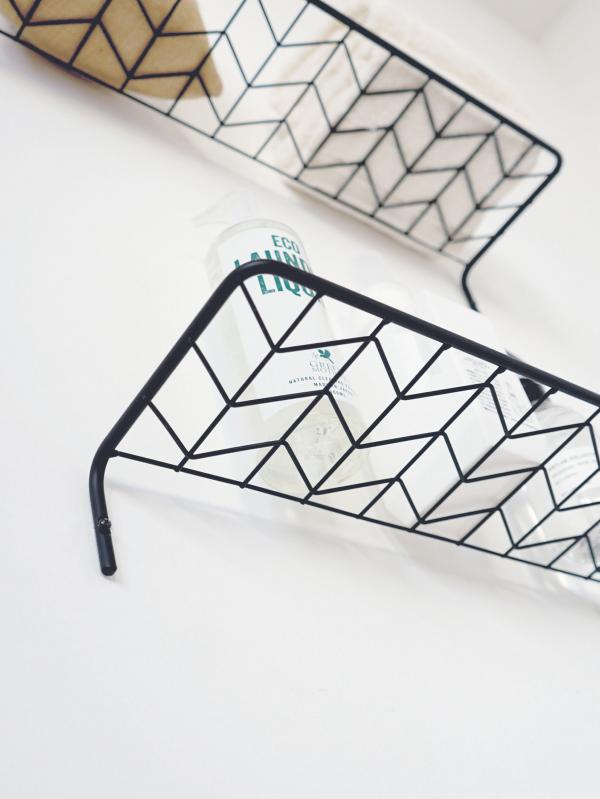 ren KỆ SẮT TREO TƯỜNG HERRINGBONE S