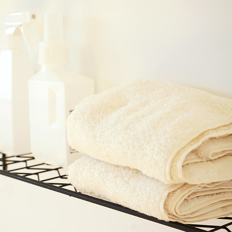 ren KỆ  SẮT TREO TƯỜNG HERRINGBONE L