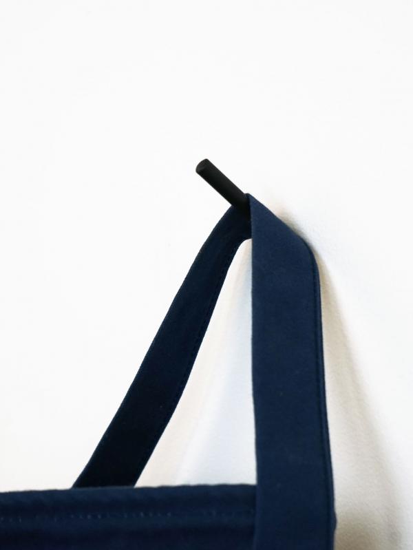 ren MÓC SẮT CHỮ I