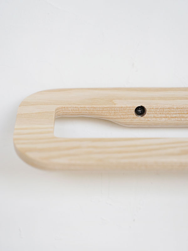 rum GIÁ GỖ TREO KHĂN S MÀU TỰ NHIÊN