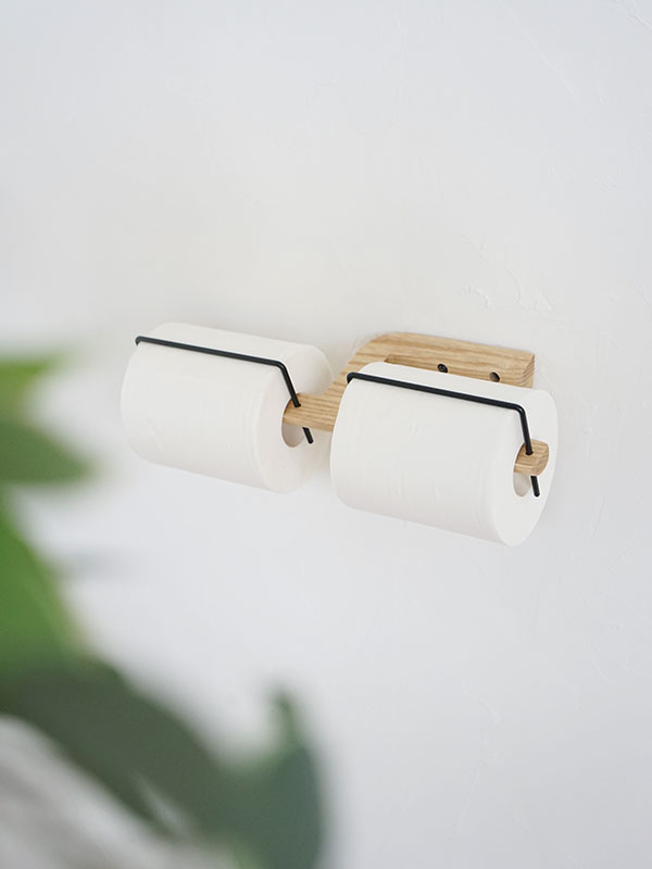 rum GIÁ GỖ TREO GIẤY VỆ SINH ĐÔI MÀU TỰ NHIÊN