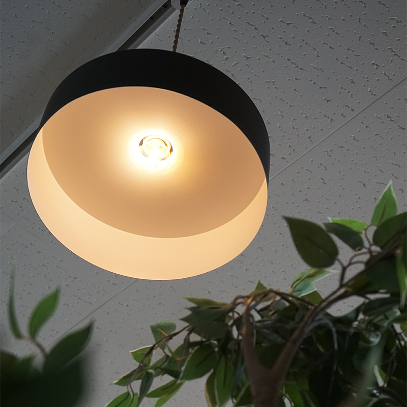 IRON SHADE YEN BLACK