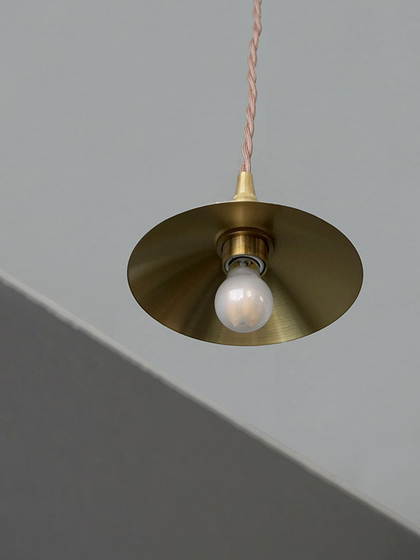 PIENI BRASS SHADE CIRCLE