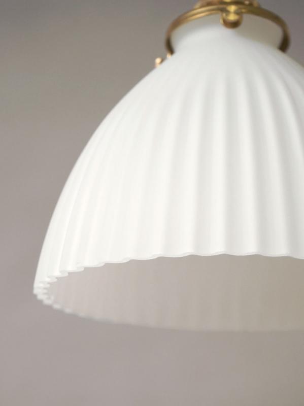 SHELL SHADE CONICAL