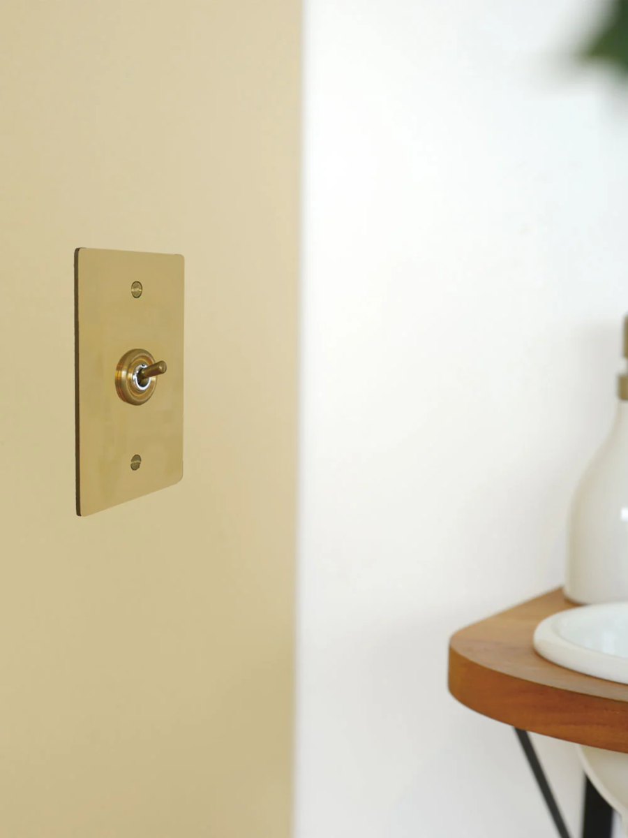 BỘ 1 CÔNG TẮC GẠT, ỐP ĐỒNG
