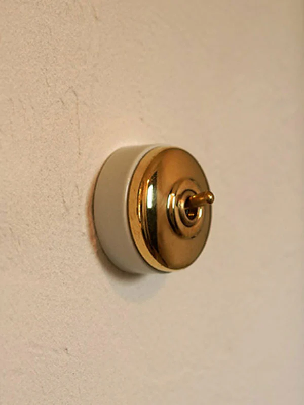 BRASS SWITCH WHITE