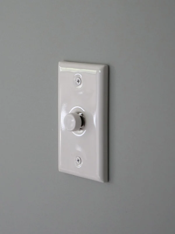 CERAMIC PLATE PUSH SWITCH WHITE