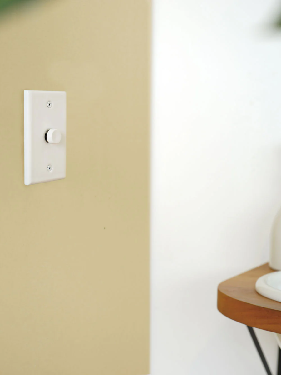 CERAMIC PLATE PUSH SWITCH WHITE