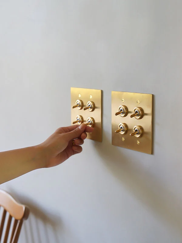 BRASS PLATE 4 SWITCHES