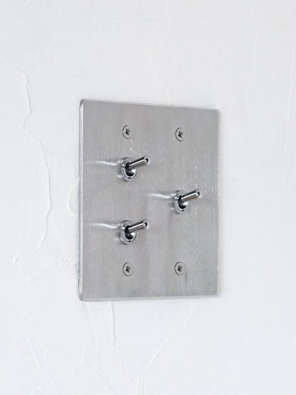 STAINLESS PLATE 3 SWITCHES